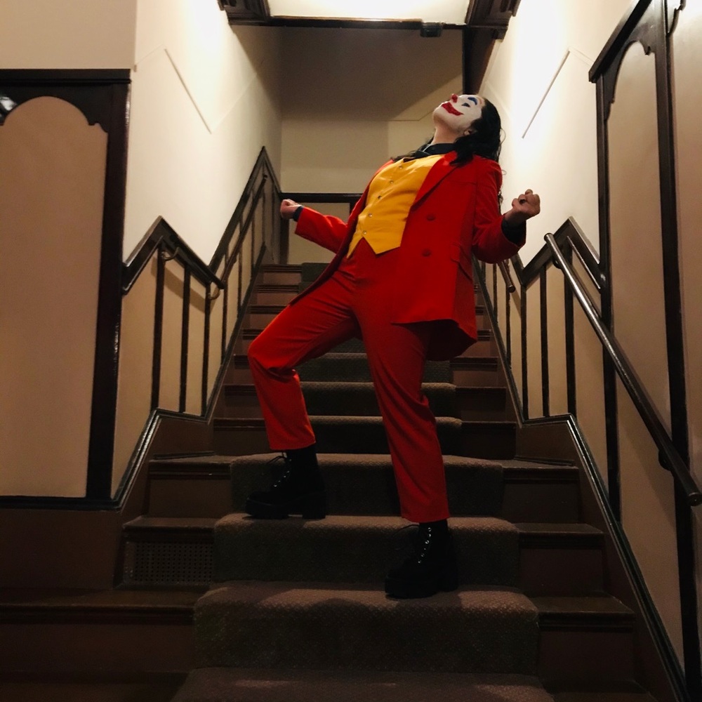 Joker Joaquin Phoenix Halloween Costume Unisex. A complete costume.